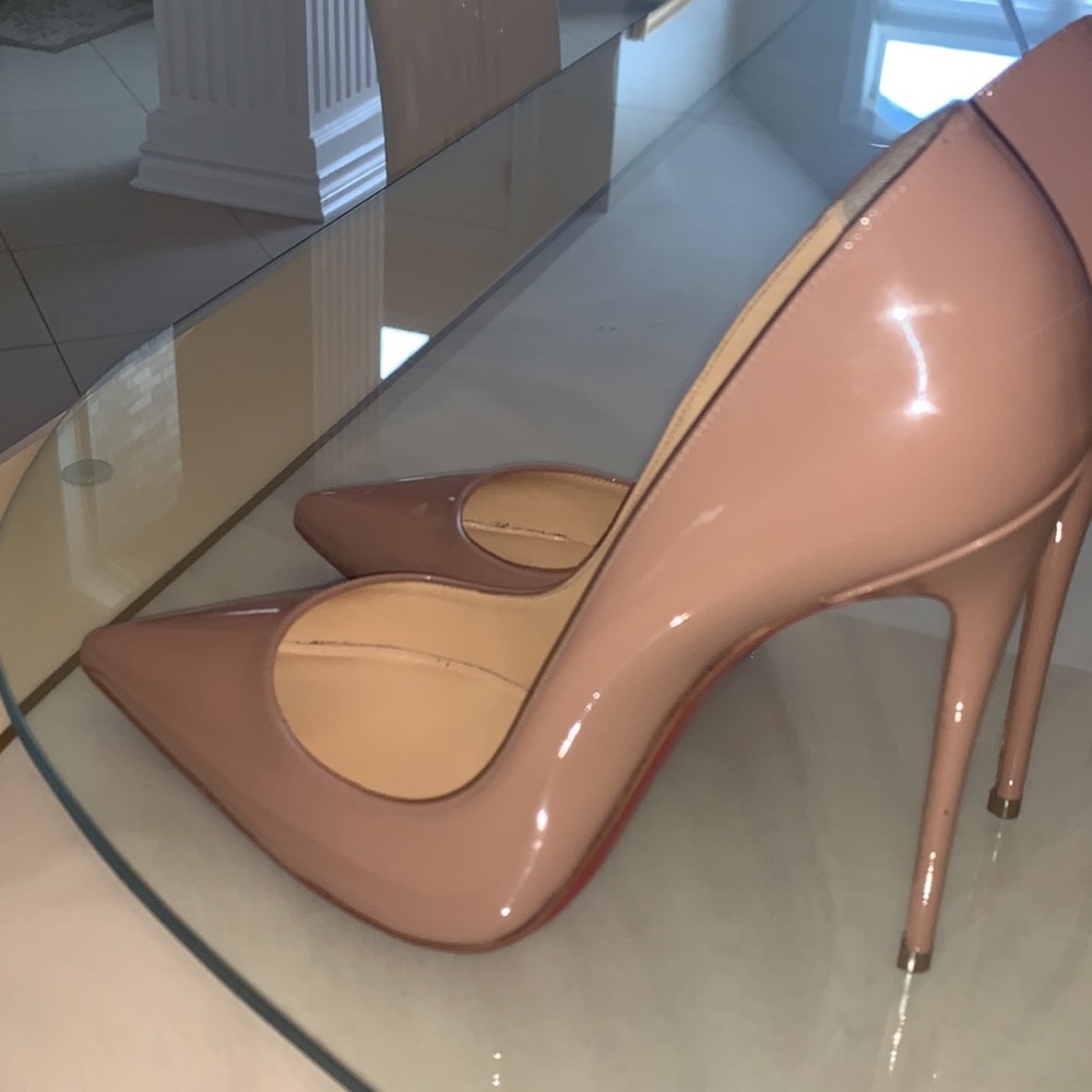 NEW Christian Louboutin So Kate 120 Nude Patent Leather Pump✨ - Picture 7 of 8